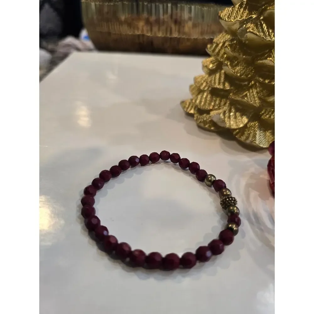 Bulk red bracelets used